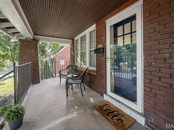 2nd image of 7370 Carleton Ave