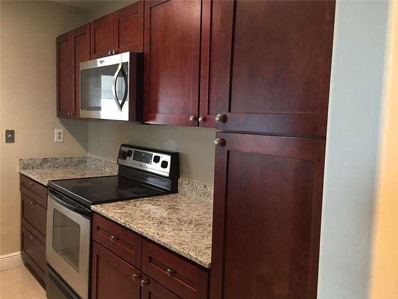 1st image of 9841 SW 58th Ct