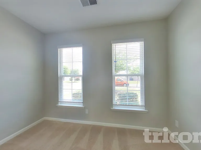 15 Attucks Ct — Photo 10
