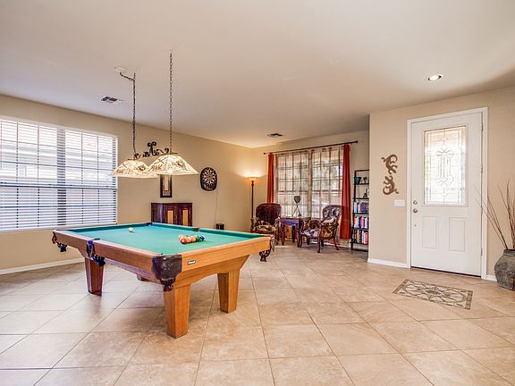 5th image of 2696 E Elmwood Pl