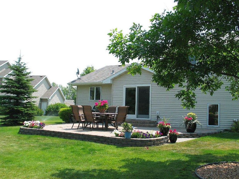 2nd image of 2250 S 36th St