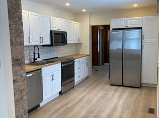 1142 Wallgate Ave, Waterloo, IA 50701