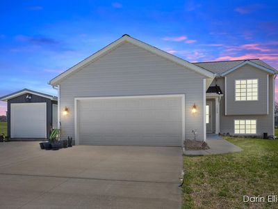 11555 Hawks Lndg, Lowell, MI, 49331