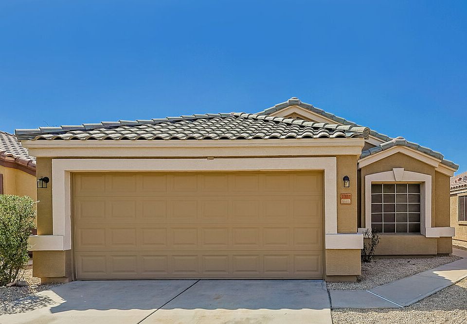 1st image of 10857 E Arcadia Ave