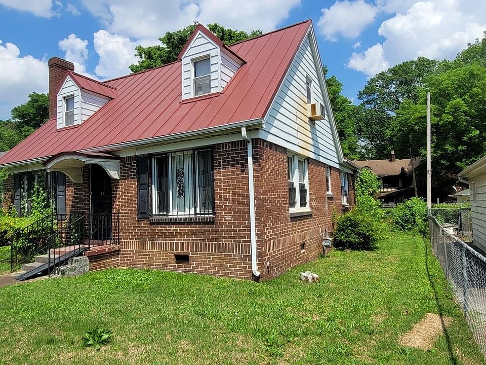 2nd image of 1300 Castalia St