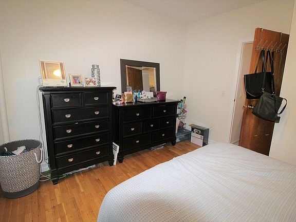 5th image of 437 16th St APT 3R