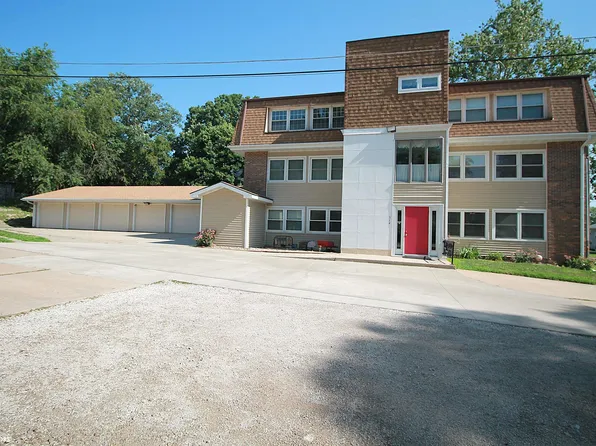 314 N 17th St APT 4, Clarinda, IA 51632