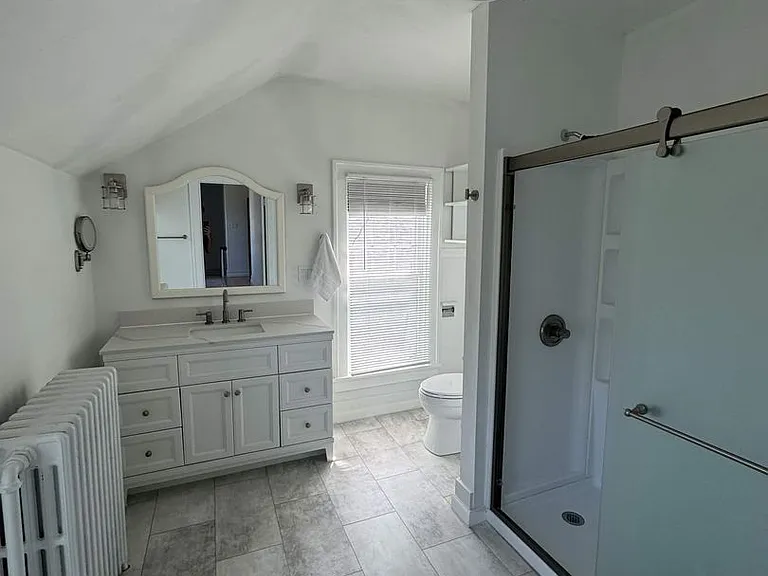 105 W Houghton Ave — Photo 31