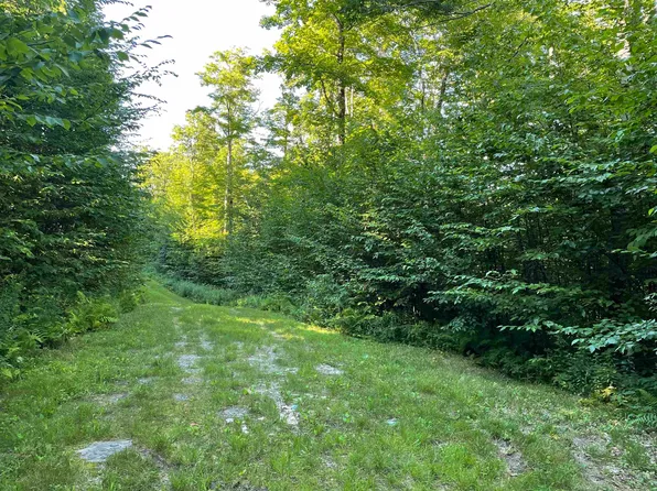 3H Westover Road, Jay, VT 05859