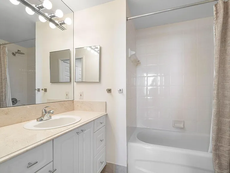 651 Okeechobee Blvd #1104 — Photo 22