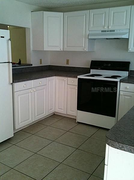 2nd image of 8205 Pinehurst Cir