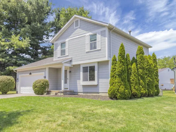 493 Meadows Blvd, Pickerington, OH 43147