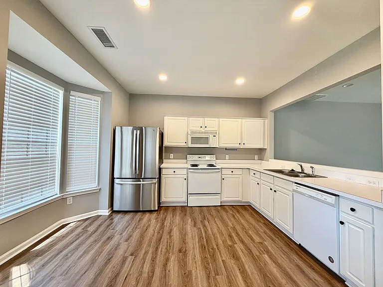 2754 Thornbush Ct — Photo 11