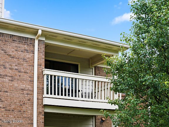 3rd image of 8401 Ambrosse Ln Unit 207