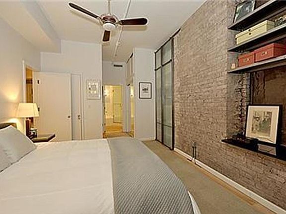 3rd image of 131 Mercer St APT 5B