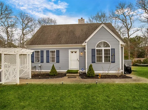 115 Regis Road, Hatchville, MA 02536