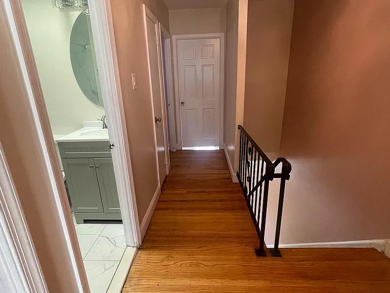 3300 Kayford Cir — Photo 11