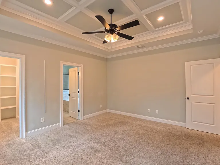 7266 Creek Ridge Rd — Photo 21