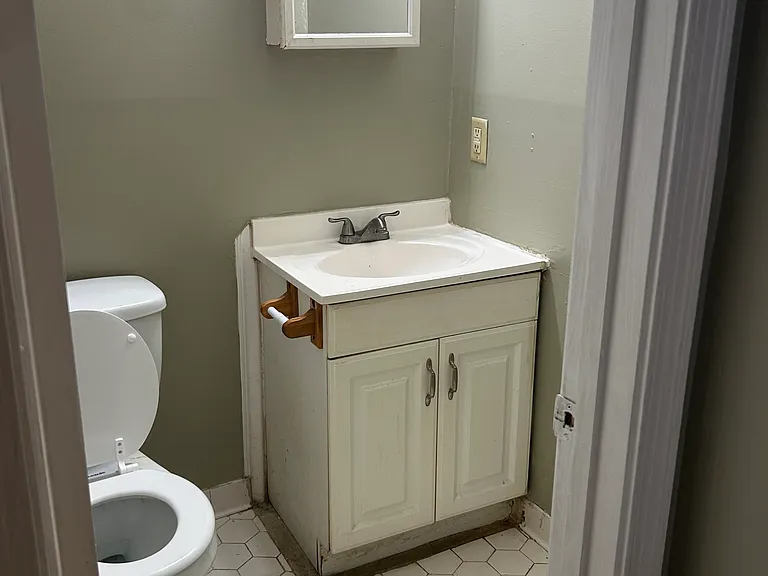 6113 Jennifer Ln — Photo 7