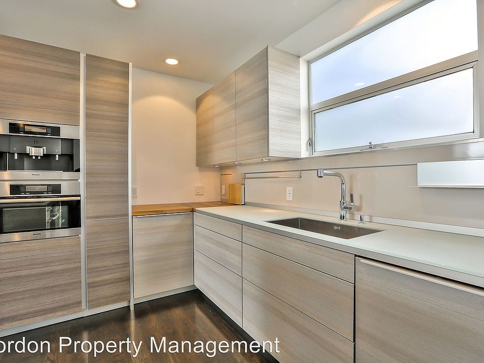 1st image of 217 Hazelwood Ave