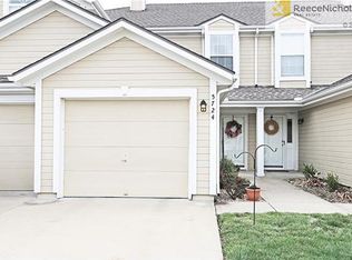5724 NW Plantation Ln #177B, Lees Summit, MO 64064