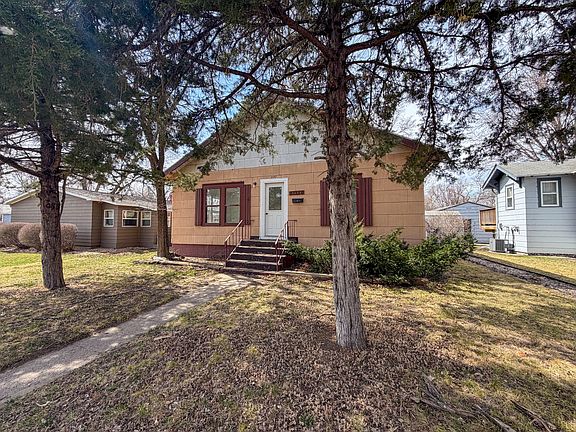 3rd image of 1171 Frank Ave SE