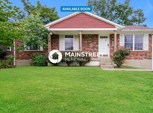 8204 Rochelle Rd, Louisville, KY 40228