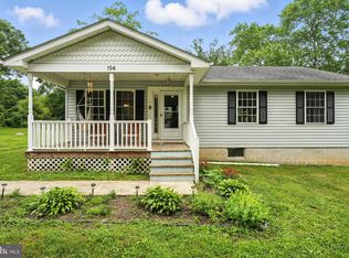 194 Hilltop Rd, Elkton, MD 21921