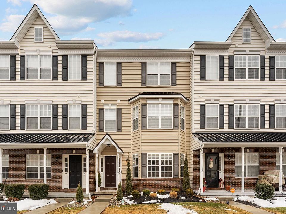 1st image of 20 N School Ln