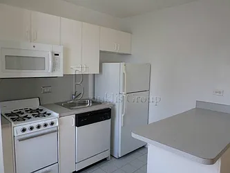 Rented by Bouklis Group