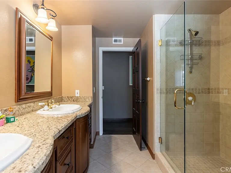 29155 Old Mill Creek Ln — Photo 32