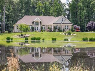 2403 Bermuda Ave, Chester, VA 23836