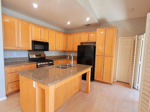 4th image of 11538 Miro Cir