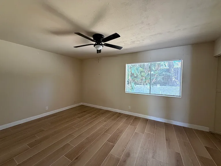 13261 E Laurelhurst Rd — Photo 10