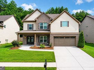 5543 Leaf Ridge Ln, Buford, GA 30518