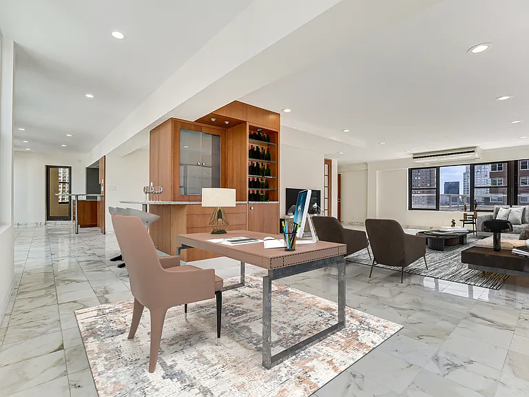 355 E 72nd St #1 — Photo 3