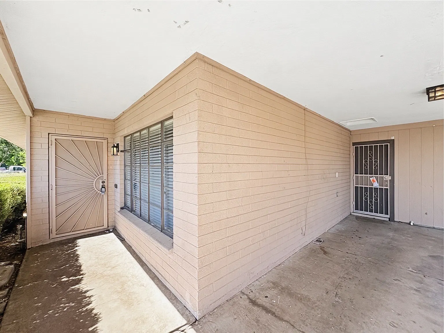 4 bed, 1805 sqft, $2,850 — Photo 3