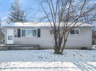 28457 Oakwood St, Inkster, MI