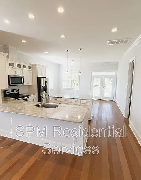178 Spicer Lake Dr — Photo 4