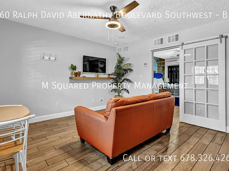 360 Ralph David Abernathy Blvd SW #B — Photo 2
