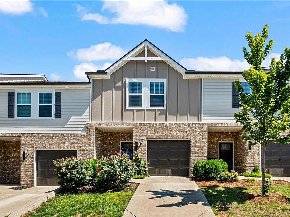 1st image of 820 Arrington Way