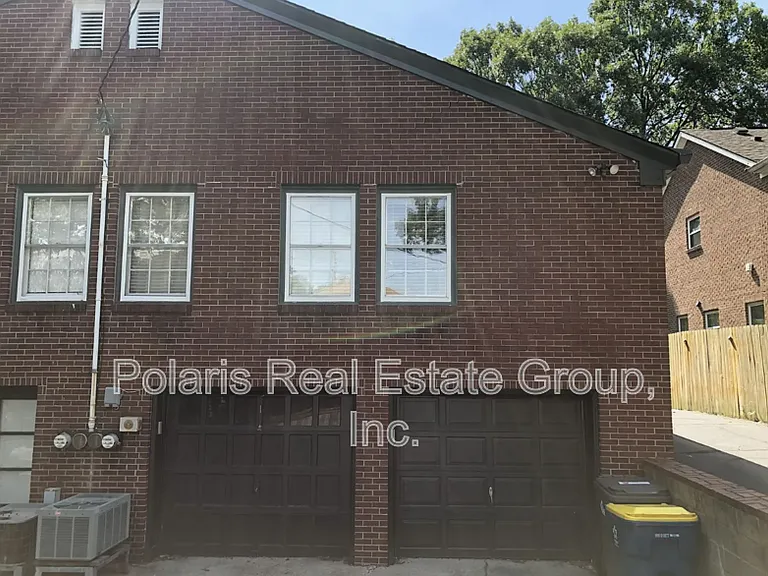 3346 Fall Creek Pkwy — Photo 14