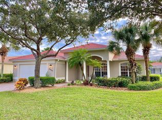 3955 Ruxton Rd, Naples, FL 34116