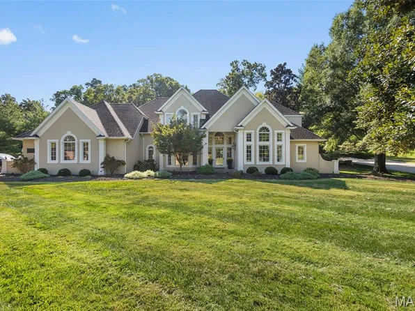 3036 Keystone Dr, Cape Girardeau, MO 63701