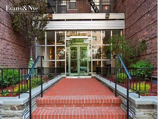 Sold by Evans Nye, Inc | media 20