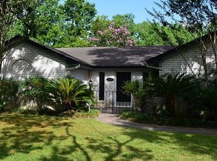 5115 Kingfisher Dr, Houston, TX 77035