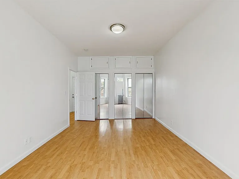 454 77th St #3 — Photo 7