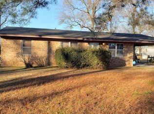 150 E Robertson St, Ashdown, AR 71822