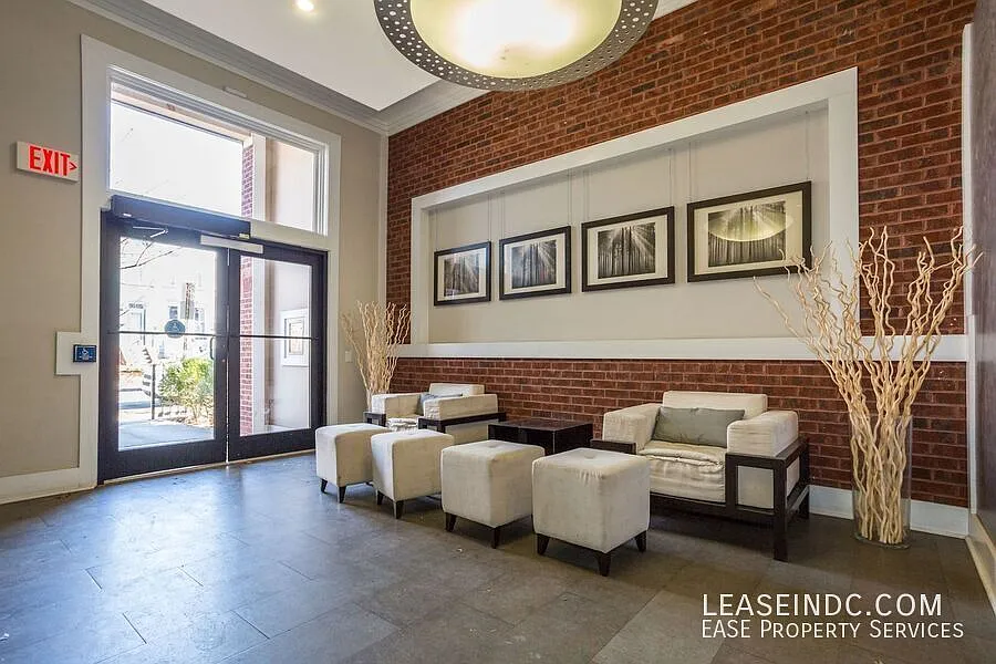 2 bed, 870 sqft, $2,900 — Photo 3