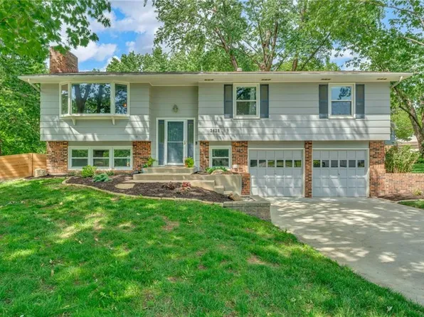 3428 Trail Rd, Lawrence, KS 66049